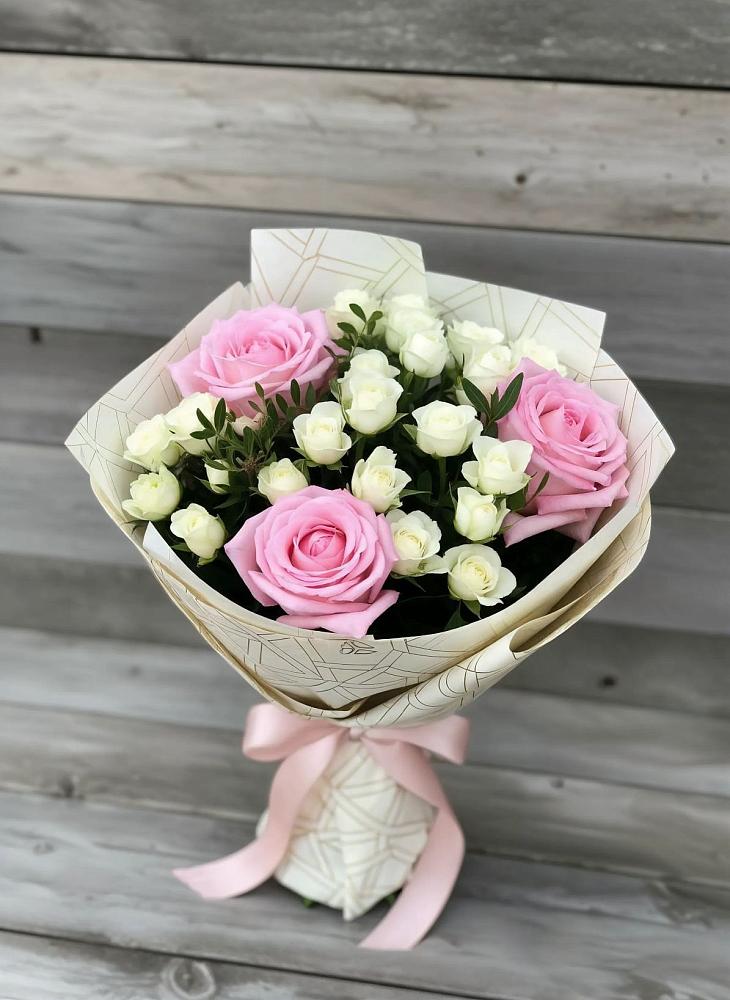 Букет цветов из: Розы в Старокучергановке