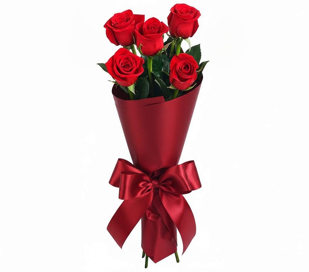 Букет 5 Красных роз Эдлесс Лав в Старокучергановке
