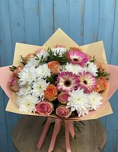 Букет цветов из:  Розы, Герберы и Хризантемы в Старокучергановке