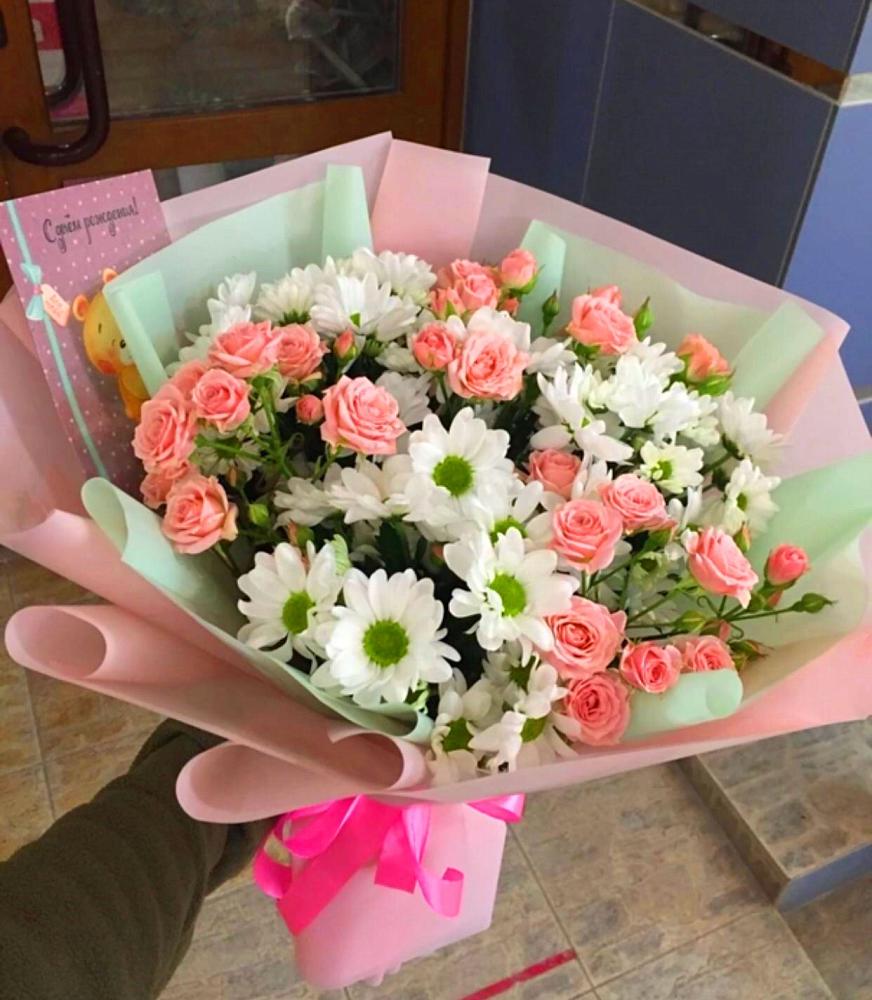 Букет цветов из: Розы и Хризантемы в Старокучергановке