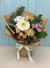 Букет цветов из:  Герберы и Хризантемы в Старокучергановке