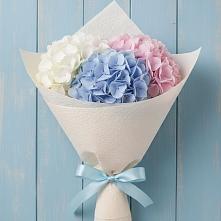 Букет цветов из:  Гортензия в Старокучергановке