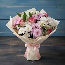 Букет цветов из:  Хризантемы, Альстромерии и Розы в Старокучергановке