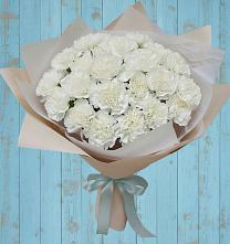 Букет цветов из:  Гвоздики в Старокучергановке