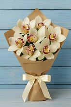 Букет цветов из:  Орхидеи и Розы в Старокучергановке